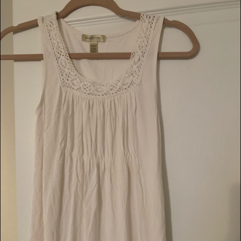 Beautiful white tank top $10 OBO